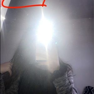 Meet your Posher, Leylanis